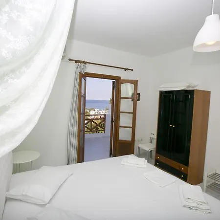 Bay Aparthotel Azolimnos